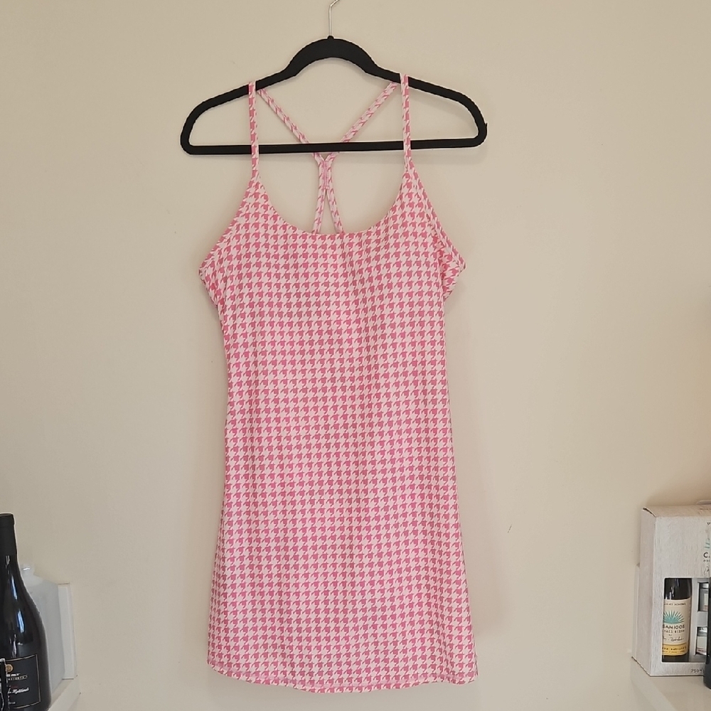 HALARA BUILT IN SHORTS DRESS PINK HOUNDSTOOTH PADDED SUPPORT BRA TWO POCKETS
